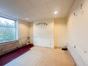 Photo 21- click for photo gallery